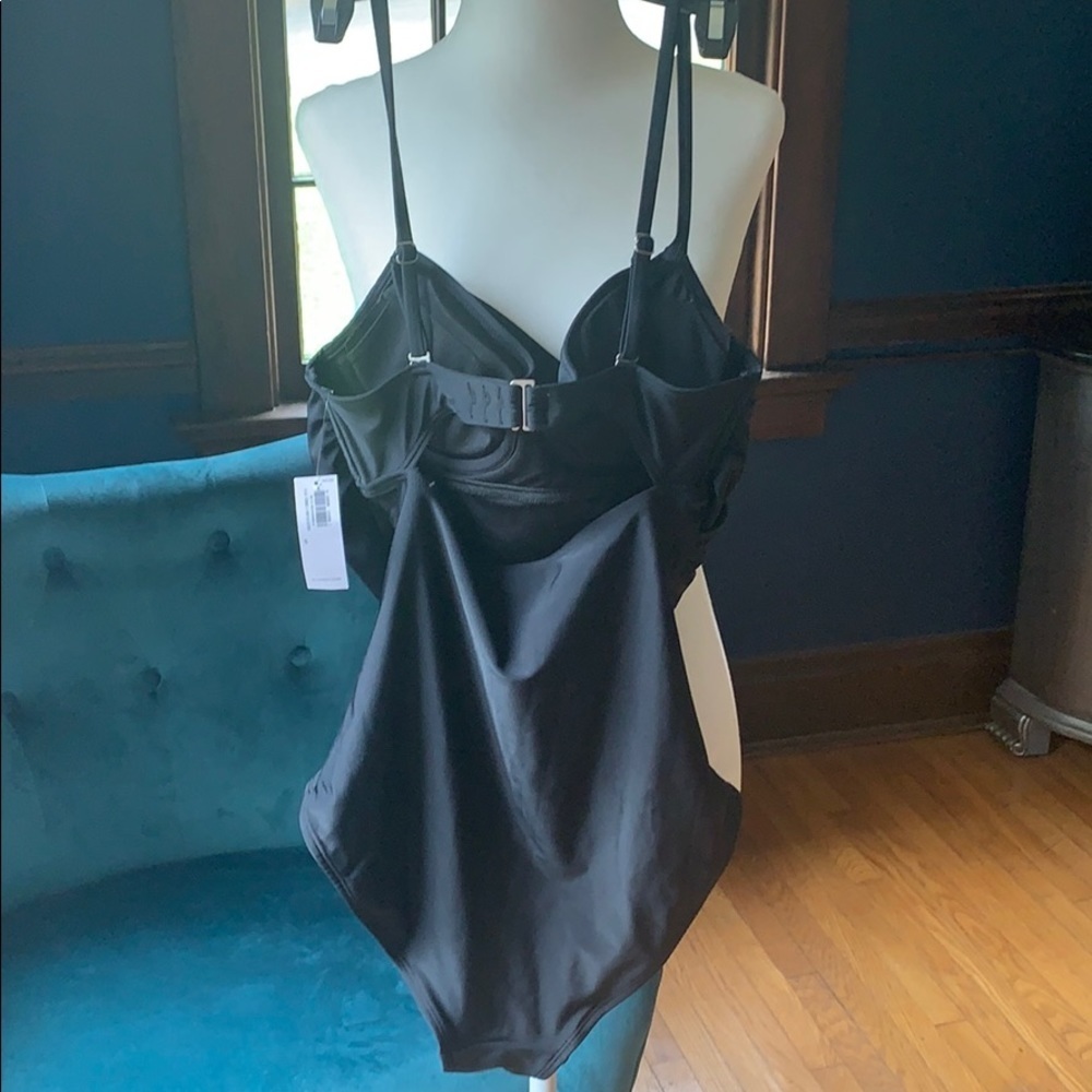 OLD NAVY•SWIMSUIT - Picture 3 of 7